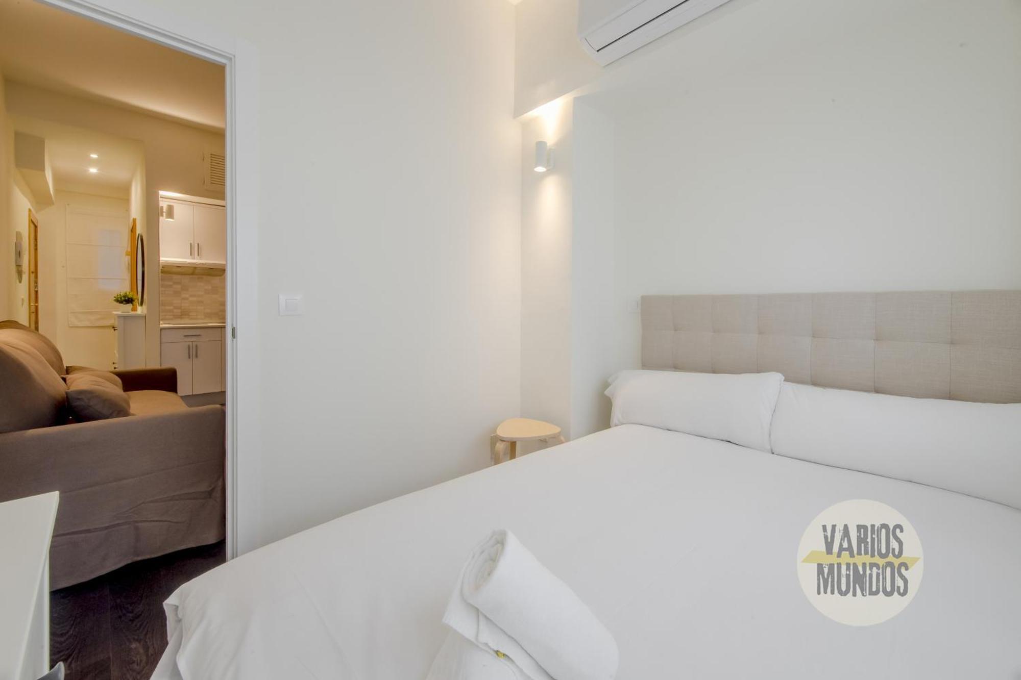 Tiny Apt Para 3Pax En La Plaza De Chueca 马德里 外观 照片