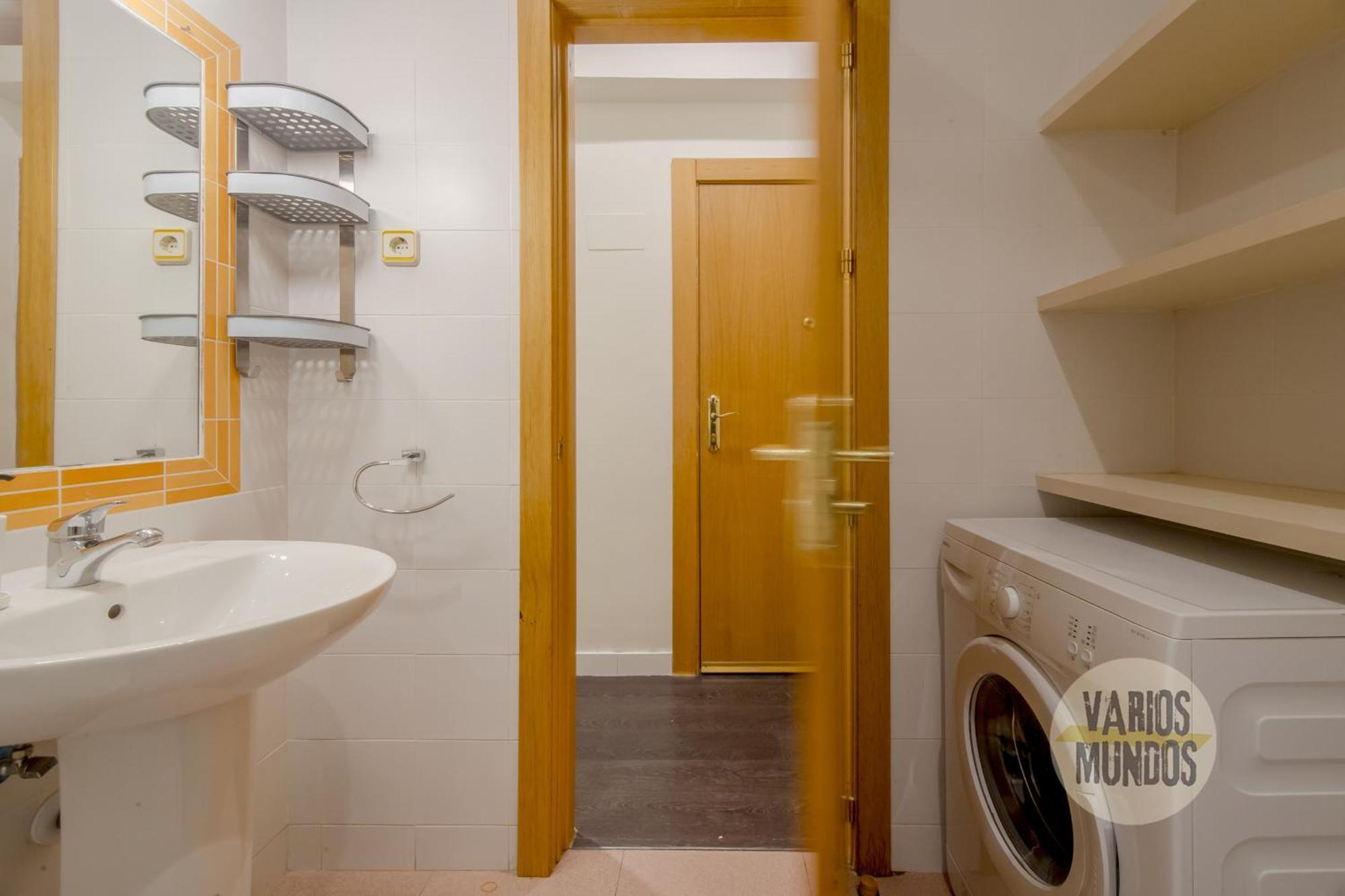 Tiny Apt Para 3Pax En La Plaza De Chueca 马德里 外观 照片