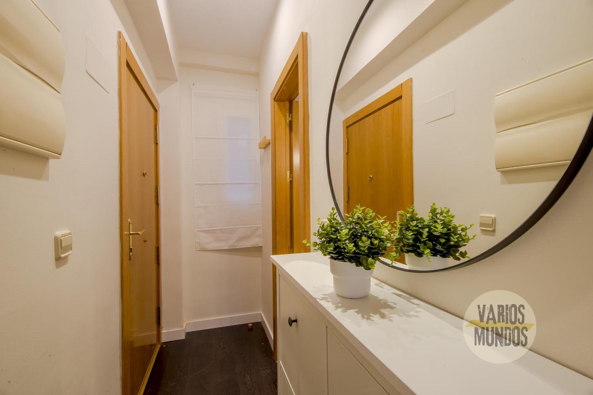Tiny Apt Para 3Pax En La Plaza De Chueca 马德里 外观 照片
